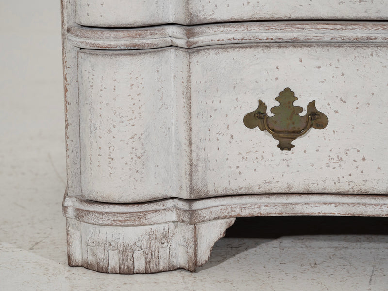 Scandinavian Baroque chest, 18th C. - Selected Design & Antiques