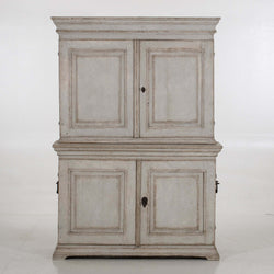 18th century two-part Baroque cabinet - Selected Design & Antiques