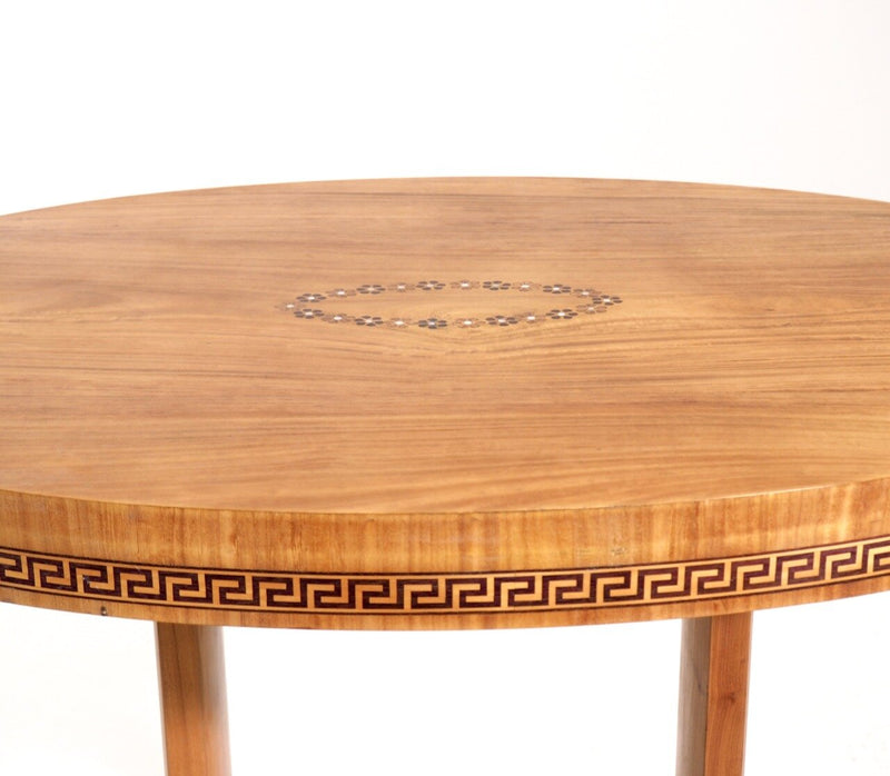 Art Nouveau oval table - Selected Design & Antiques