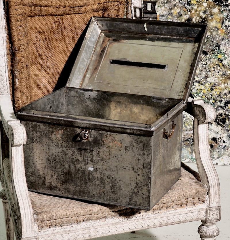 Swedish ballot box, 19th C. - Selected Design & Antiques