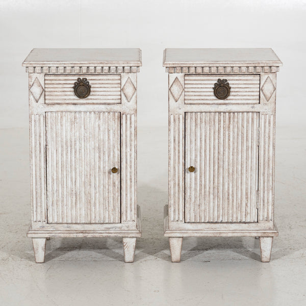 Pair of bedside tables, 19th C. - Selected Design & Antiques
