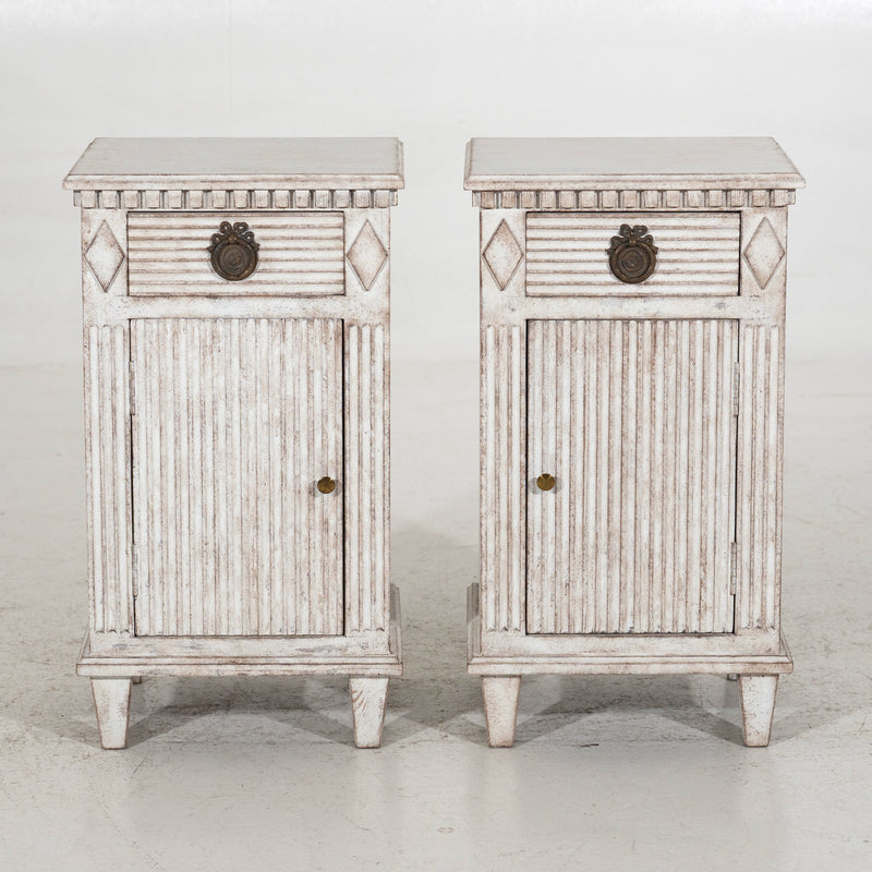 Pair of bedside tables, 19th C. - Selected Design & Antiques