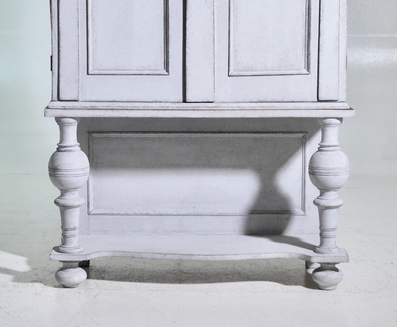 Scandinavian two-parts Baroque cabinet, 18th C. - Selected Design & Antiques