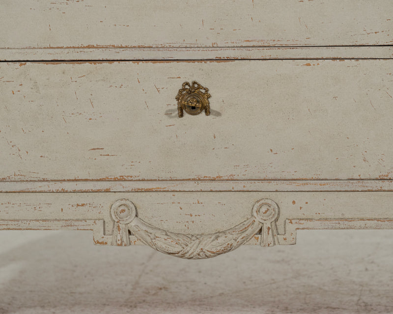 Chest with beautiful carvings, 19th C. - Selected Design & Antiques