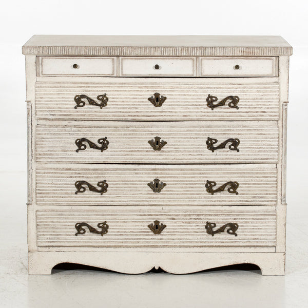 Swedish chest, circa 1790 - Selected Design & Antiques