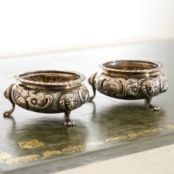 Pair of English silver for salt jars, circa 1750 - Selected Design & Antiques