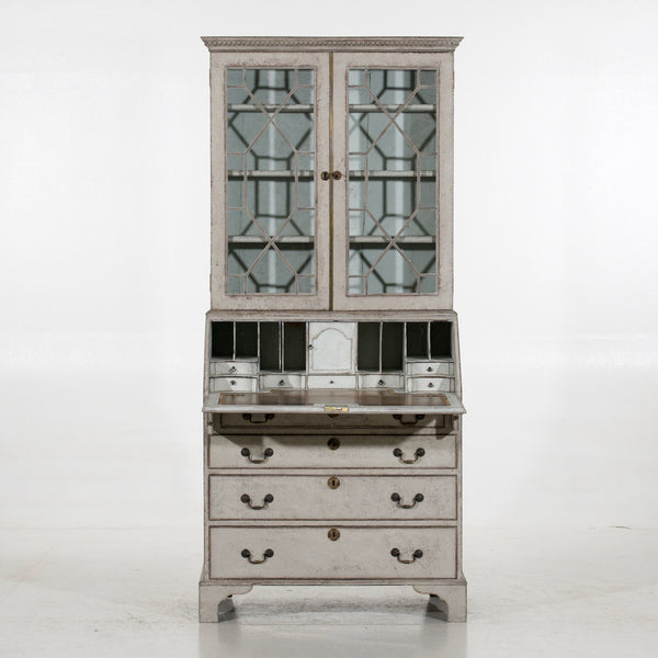 Exquisite bureau from the 1790s - Selected Design & Antiques