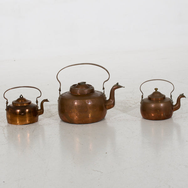 Copper kettles, circa 1750 - Selected Design & Antiques