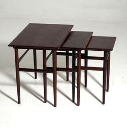 Nest of tables in rosewood, 1960 - Selected Design & Antiques