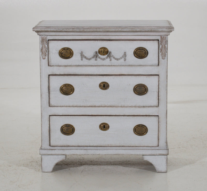 Small Swedish chest, circa 100 years old - Selected Design & Antiques