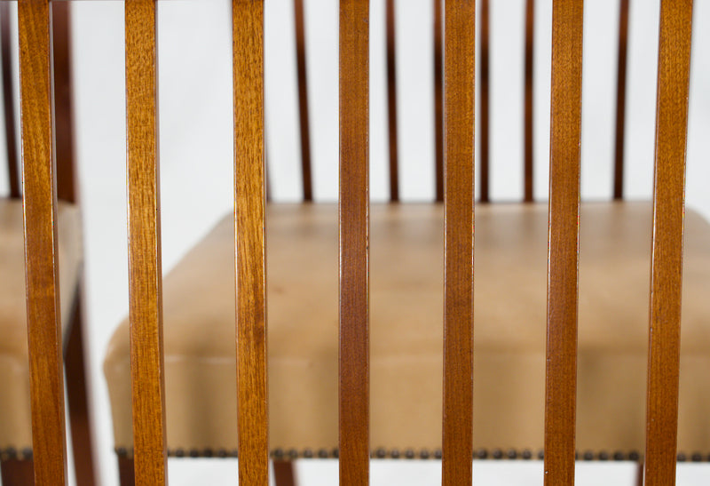 Eight fantastic mahogany chairs, circa 1960’s - Selected Design & Antiques