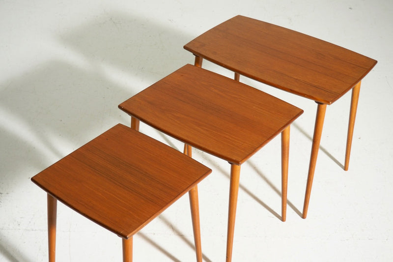 Nest of tables in teak, 60´s. - Selected Design & Antiques