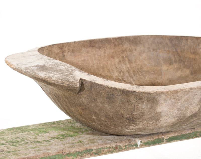 Swedish wooden bowl, circa 1800 - Selected Design & Antiques