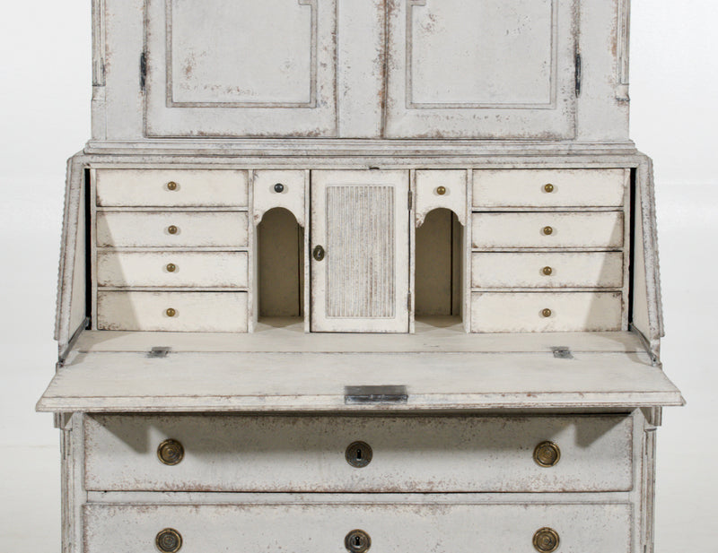 Gustavian two-parts bureau, circa 1790 - Selected Design & Antiques