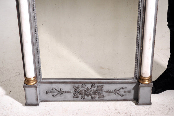 Fine Swedish mirror, circa 1810 - 20 - Selected Design & Antiques
