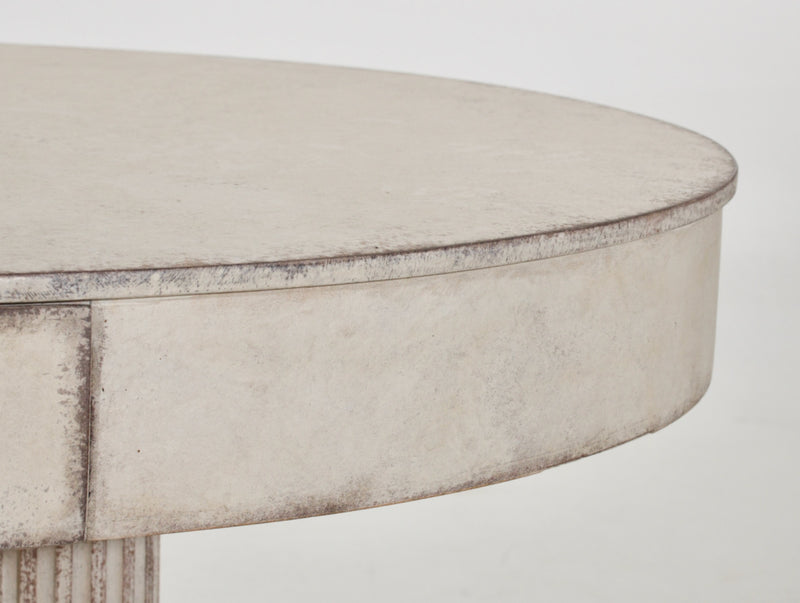 European oval center table, circa 1820 - Selected Design & Antiques