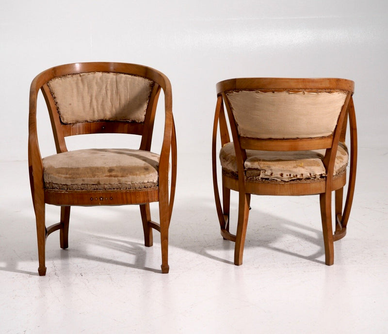 Art Nouveau armchairs - Selected Design & Antiques