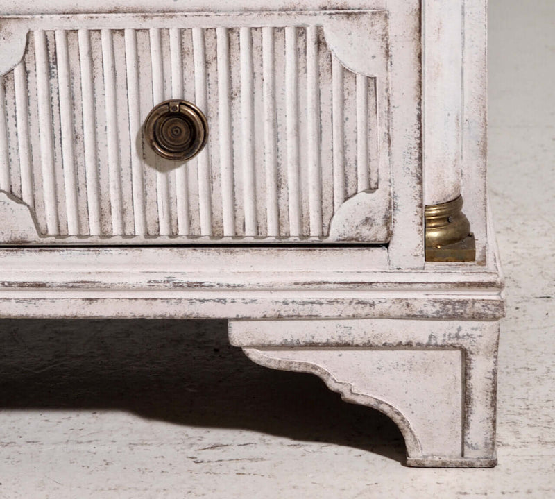 Amazing Danish chest, circa 1780 - 1810 - Selected Design & Antiques