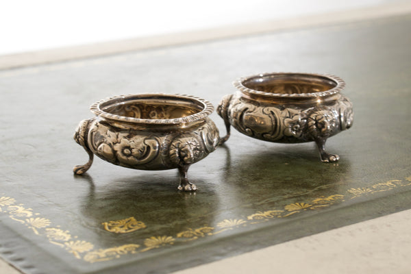 Pair of English silver for salt jars, circa 1750 - Selected Design & Antiques