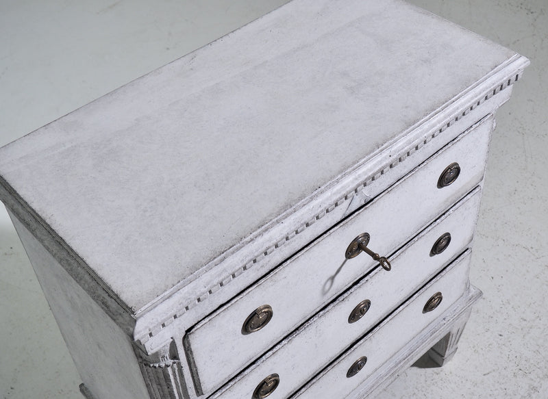 Gustavian rare chest, 1790 - Selected Design & Antiques